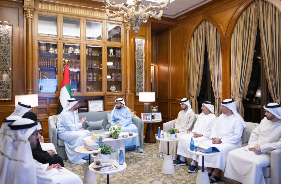 Sheikh Hamdan Al Nahyan reviews energy, water projects in Al Dhafra