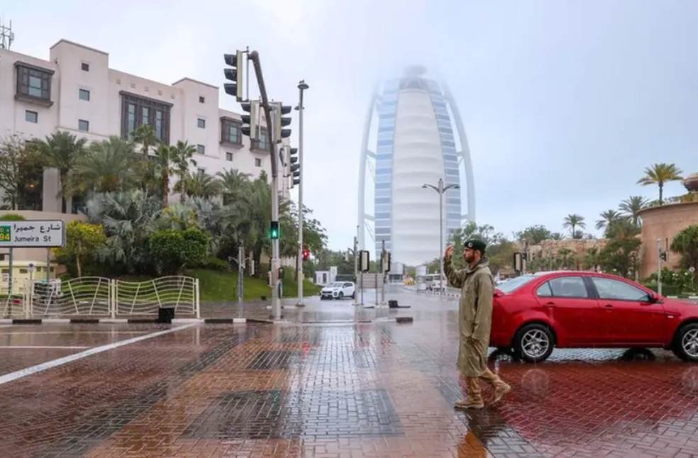 UAE weather forecast signals winds and light rainfall