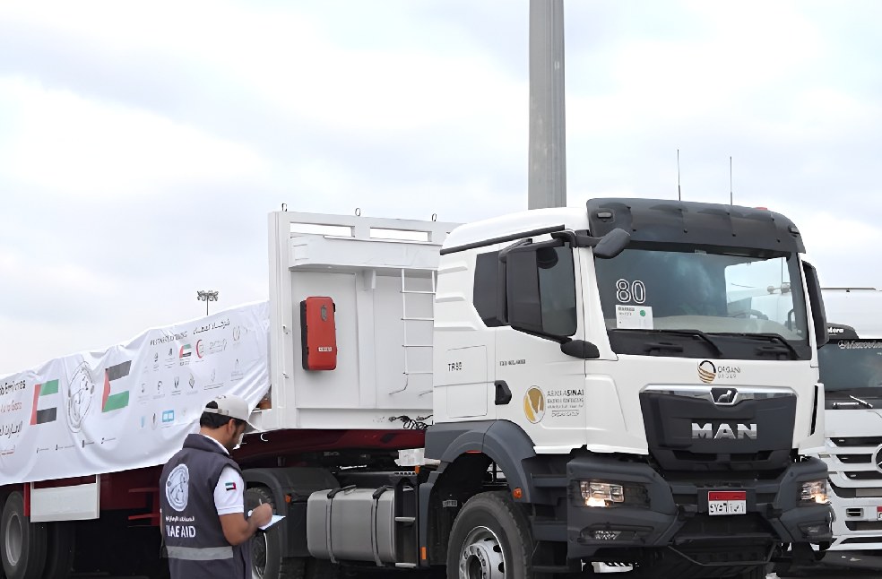 UAE expands Gaza humanitarian support with 5 relief convoys